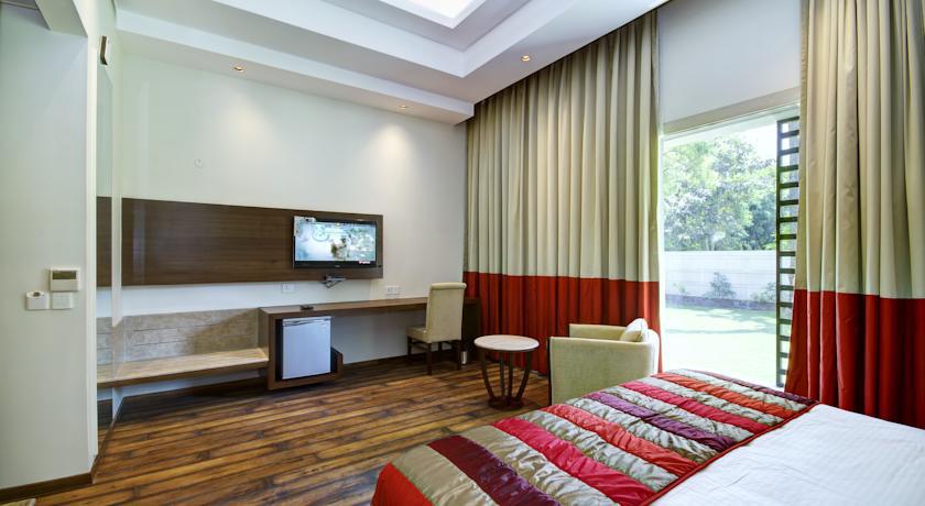 La Sagrita Otel Yeni Delhi Oda fotoğraf